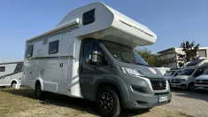 Bild 1 Weinsberg CaraHome 650 DG Mietwagen Verfügbar Nov 25