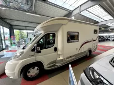 Bild 5 Eura Mobil Contura 660 HB Heckgarage