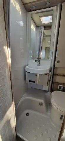 Fahrzeugbild Bürstner Lineo T 620 G #17