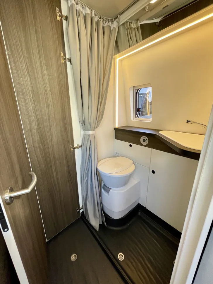 Fahrzeugbild VANTourer 600 D Fiat 140 PS #18