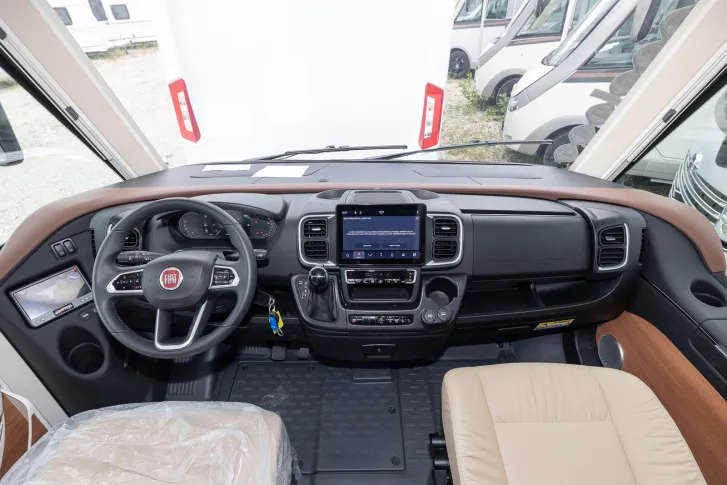 Fahrzeugbild Carthago C-LINE I 6.2 XL QB #7