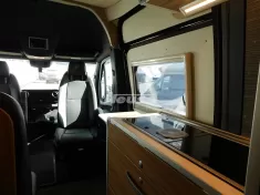 Bild 21 Hymer Grand Canyon S CrossOver Mercedes