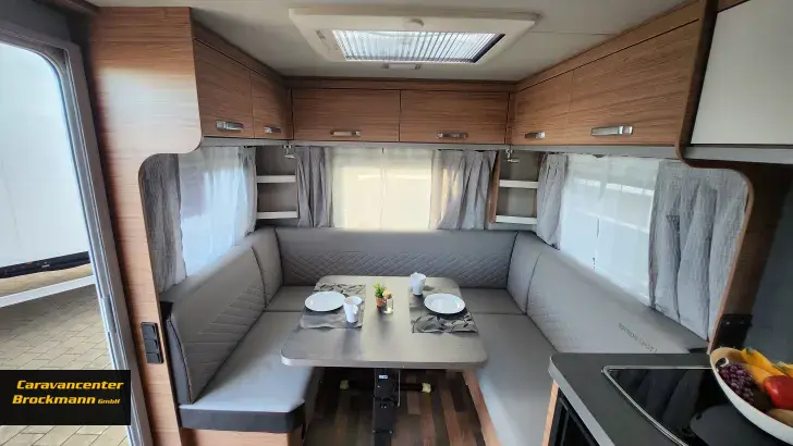 Fahrzeugbild Weinsberg CaraOne EDITION HOT 450 FU sofort verfügbar UVP24080Euro #13