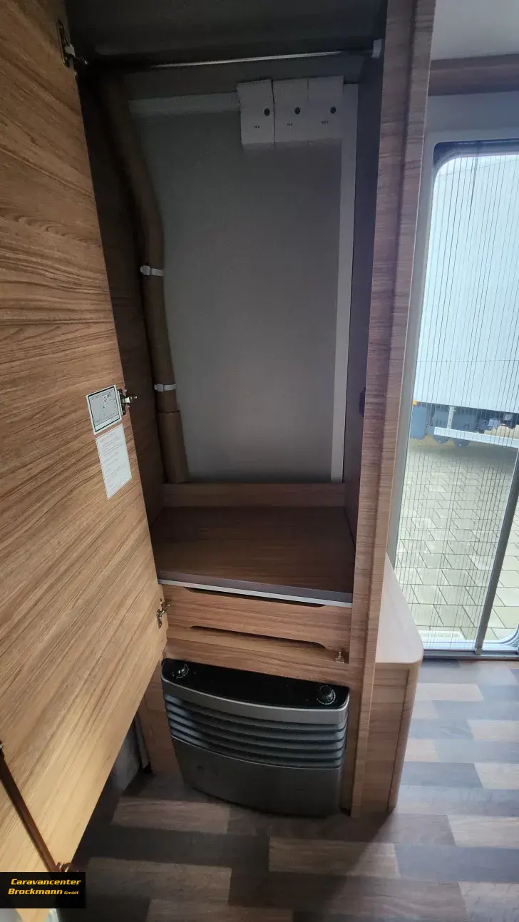 Fahrzeugbild Weinsberg CaraOne EDITION HOT 450 FU sofort verfügbar UVP24080Euro #19