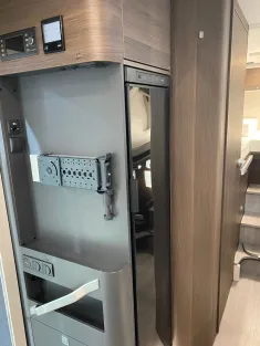 Bild 10 Adria Matrix Supreme 670 SL AC, Leder, Alde usw