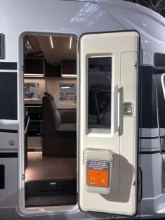 Bild 14 Adria Matrix Supreme 670 SL AC, Leder, Alde usw