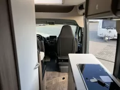 Bild 12 Carado Camper Van CV 602 PRO 6m Längsbetten