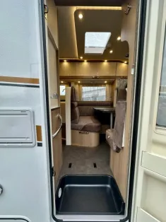Bild 5 Malibu Reisemobil T 490 LE Skyview+Fahrassistenten