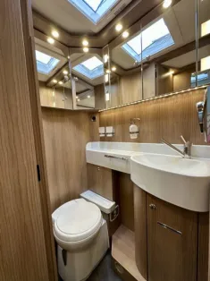 Bild 15 Malibu Reisemobil T 490 LE Skyview+Fahrassistenten