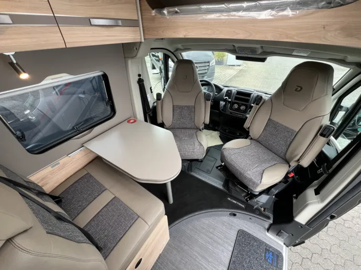 Fahrzeugbild Dethleffs Globetrail 600 DK Fiat #6