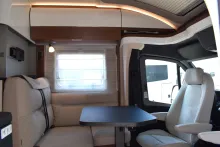 Fahrzeugbild Hymer B-Klasse MC T 580 Mercedes, Automatik, Doppelb. #4