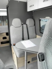 Fahrzeugbild Dethleffs Globetrail 600 DS Automatik Dieselheizung #6