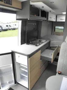 Fahrzeugbild Dethleffs Globetrail 600 DS Automatik Dieselheizung #8