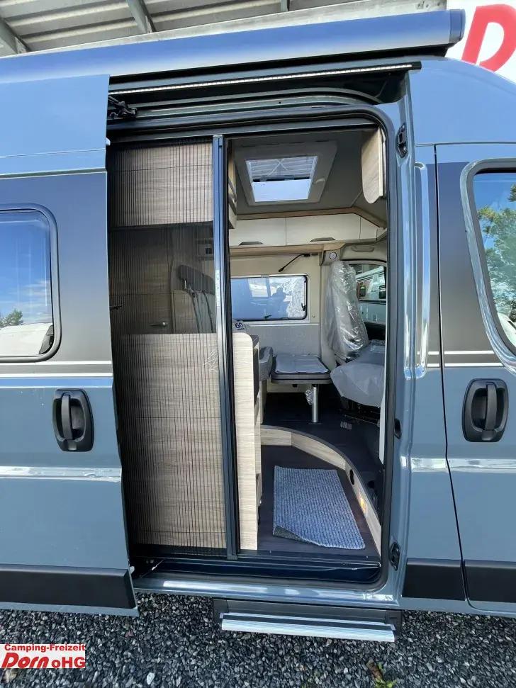 Fahrzeugbild Knaus BoxLife Pro 600 STREET 60 Years Mon.Rate € 592,00 #10