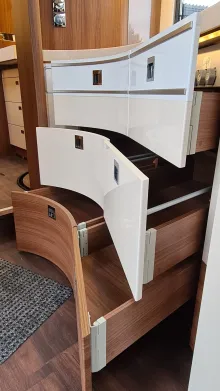 Fahrzeugbild Carthago chic e-line I 61 XL LE #11