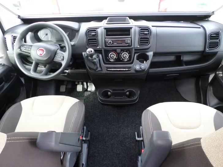 Fahrzeugbild Forster V 541 HB Vantasy #20