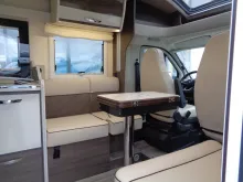 Fahrzeugbild McLouis Mc 4 881 Kat. 2 Autom.-GETRIEBE #7