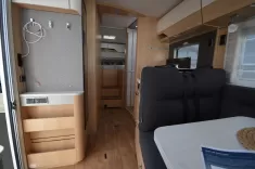 Bild 6 Hymer B-Klasse MC I 680 *170 PS*Bugstauschränke*