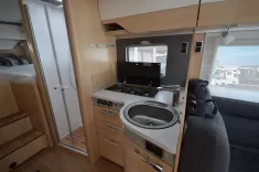 Bild 9 Hymer B-Klasse MC I 680 *170 PS*Bugstauschränke*