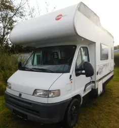 Bild 9 Bürstner A-Modell A 532 90 PS und 3.200 kg