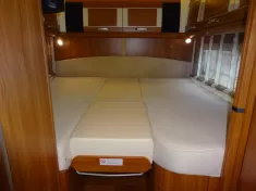 Bild 13 Dethleffs Globetrotter XXL Liner I 9000 - Schaltgetriebe / AHK