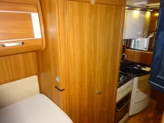 Bild 16 Dethleffs Globetrotter XXL Liner I 9000 - Schaltgetriebe / AHK