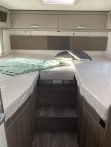 Fahrzeugbild Carado T 447 Maxi 4,4 t 180PS Autom #14