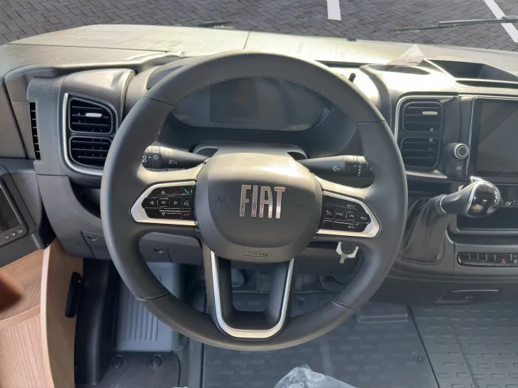 Fahrzeugbild Malibu I 430 KB-LE lightweight 3.5t #9