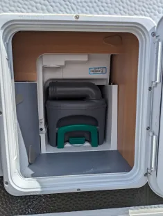 Bild 37 LMC Musica 560 E MusicaPaket I 2.000 kg Chassis