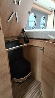 Fahrzeugbild Malibu Van Comfort 640 LE charming GT skyview *junger Gebrauchtwagen* #13