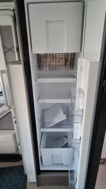 Fahrzeugbild Bürstner Lyseo TD 684 G Listenpreis 98.614€ #9