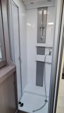 Fahrzeugbild Bürstner Lyseo TD 684 G Listenpreis 98.614€ #16