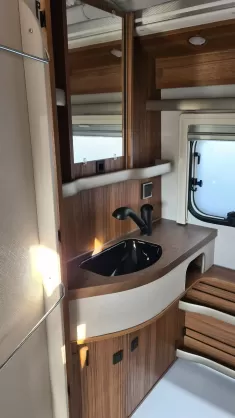 Bild 14 Hymer Eriba Touring 530 *Edition Legend*