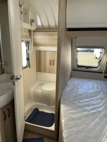 Fahrzeugbild Hobby De Luxe 460 UFe #6