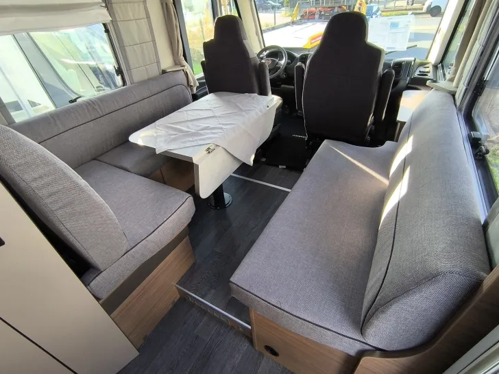 Fahrzeugbild Knaus LIVE / L!VE I 900 LEG #13