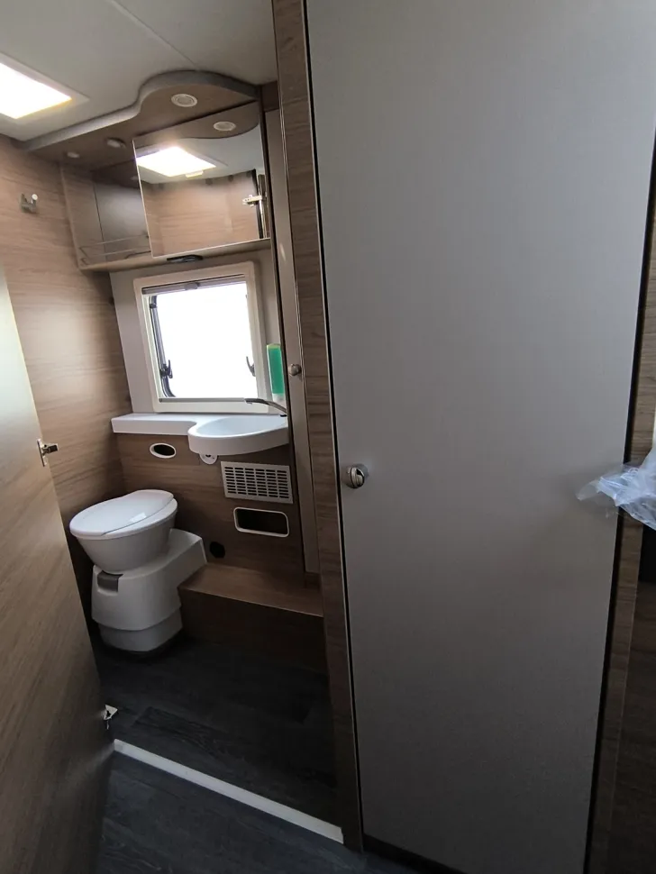 Fahrzeugbild Knaus LIVE / L!VE I 900 LEG #16