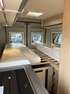 Bild 10 Sunlight Camper Van CLIFF 602 Adventure Edition Längsbetten 6m