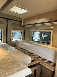 Bild 11 Sunlight Camper Van CLIFF 602 Adventure Edition Längsbetten 6m