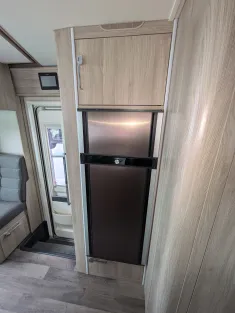 Bild 13 Kabe Royal x780 LQB Backofen+Solar+SAT+2xTV+Invert