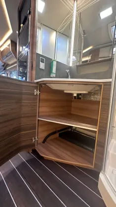 Bild 27 Knaus Sun I 900 LEG 29.000 € gespart !