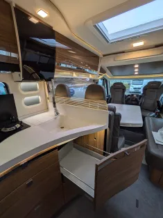 Bild 22 Eura Mobil Integra 890 QB Autom/ Navi/ Lithium/ Markise