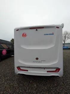 Bild 7 Eura Mobil Integra 890 QB Autom/ Navi/ Lithium/ Markise