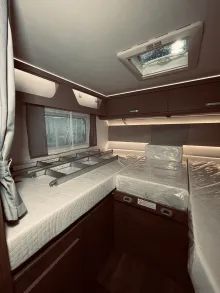 Fahrzeugbild Carado I 338 #18