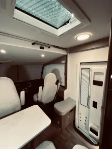 Fahrzeugbild Carado I 338 #21