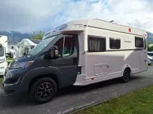 Fahrzeugbild Weinsberg CaraSuite 700 ME - Einzelbetten & Hubbett #4