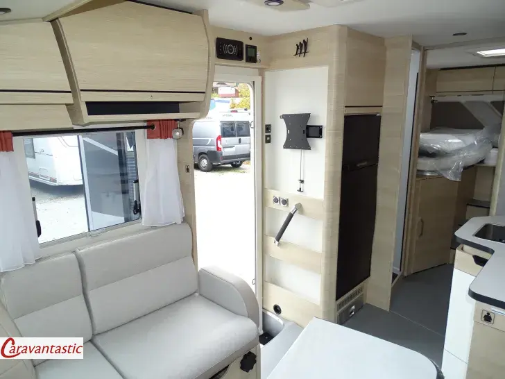 Fahrzeugbild Rapido SERIE 80DF 8066 DF #7