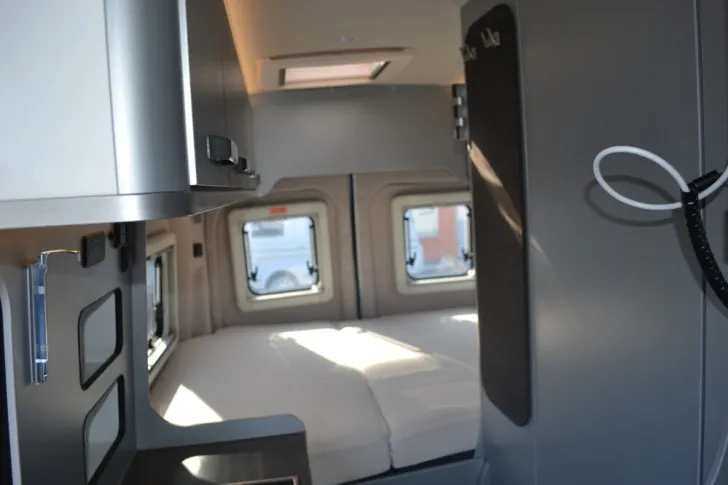 Fahrzeugbild Weinsberg CaraTour Ford 600 MQ 170 PS Automatik #7