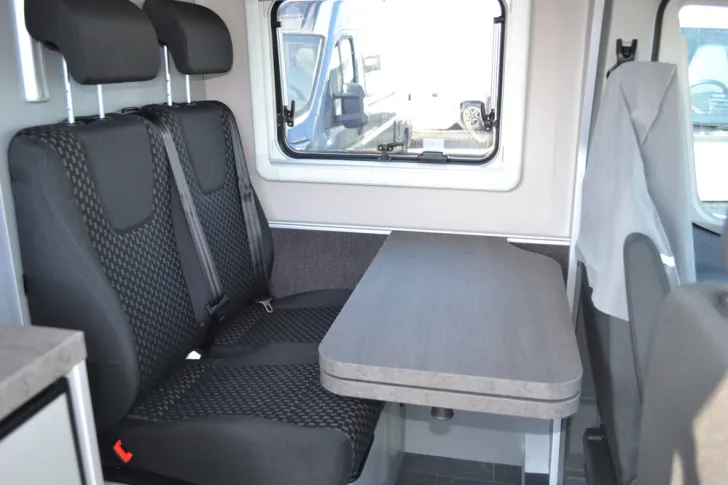 Fahrzeugbild Weinsberg CaraTour Ford 600 MQ 170 PS Automatik #11