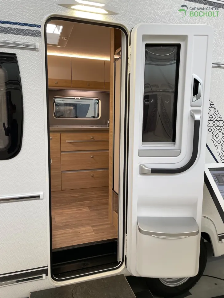 Fahrzeugbild Fendt Bianco Activ 445 SFB Modell 2025 / 1700 Kg Achse #3