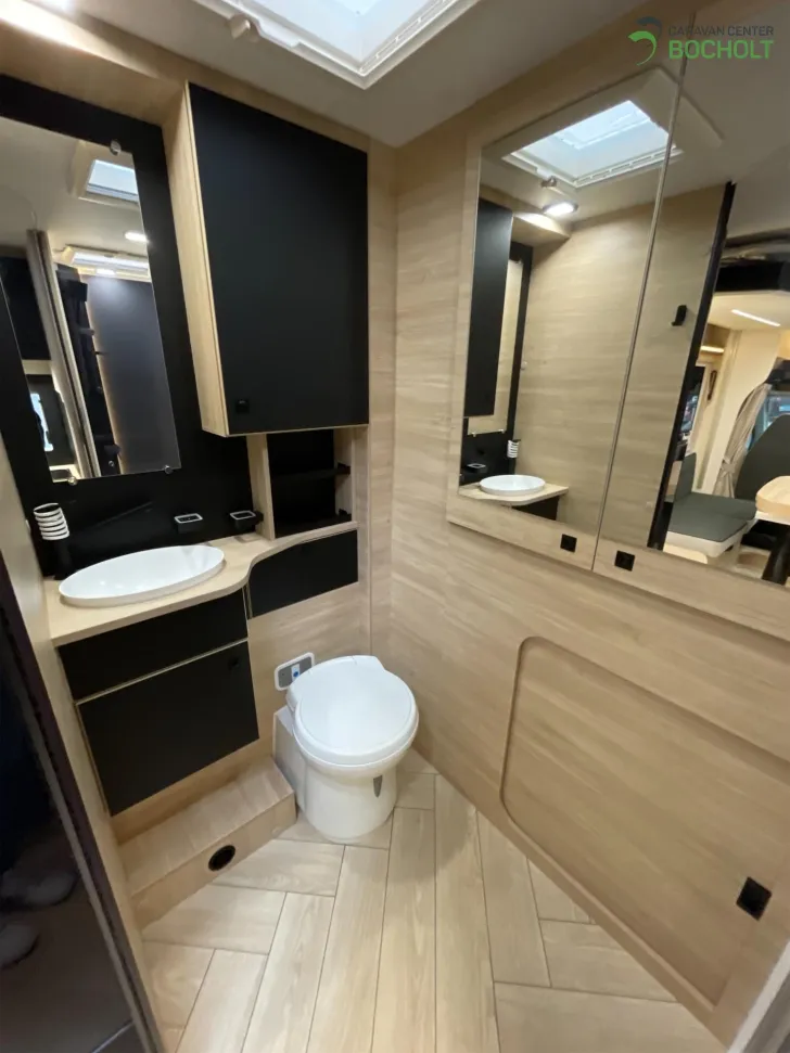 Fahrzeugbild Challenger Etape Edition 270 Modell 2025 / Automatik / Arctic #12